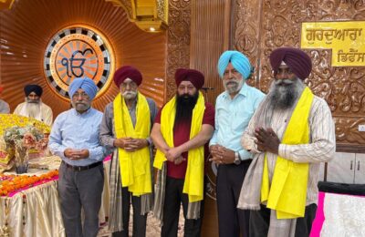 ਪ੍ਰਕਾਸ਼ ਪੁਰਬ ਵਾਲੇ ਦਿਨ ਧਰਨੇ ਦੇਣੇ ਅਕਾਲੀ ਦਲ ਦੀ ਸਿੱਖੀ ਪ੍ਰਤੀ ਸੋਚ ਦਸਦਾ ਹੈ