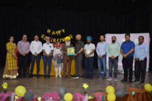 मेहर चंद पॉलिटेक्निक में आयोजित विदाई समारोह