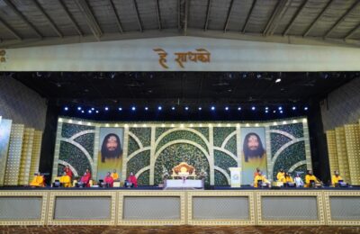 दिव्य ज्योति जागृति संस्थान में सेवादारों के उत्साहवर्धन हेतु विशेष मासिक सत्संग आयोजित*