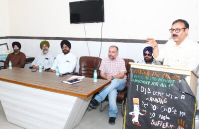 30 ਸਾਲ ਤੋਂ ਵੱਧ ਉਮਰ ਦੇ ਸਾਰੇ ਲੋਕਾਂ ਨੂੰ ਬਲੱਡ ਪ੍ਰੈਸ਼ਰ ਦੀ ਨਿਯਮਤ ਜਾਂਚ ਕਰਵਾਉਣੀ ਚਾਹੀਦੀ ਹੈ- ਸਿਵਲ ਸਰਜਨ ਡਾ. ਰਾਜੇਸ਼ ਗਰਗ