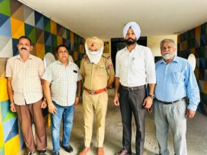14 हजार रुपये की रिश्वत लेते सहायक उपनिरीक्षक रंगे हाथ काबू