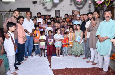 सरकारी प्राइमरी स्कूल, टाहली मोहल्ला के बच्चे संकीर्तन में हुए शामिल- नीरज कोहली