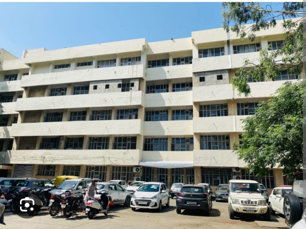कोर्ट कॉम्पलैक्स को बम से उड़ाने की धमकी, सुरक्षा एजेंसियां Alert