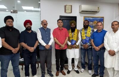 फिरोजपुरिया भाई आप में हुए शामिल