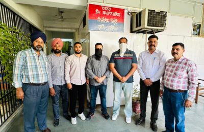 ਵਿਜੀਲੈਂਸ ਬਿਊਰੋ ਵੱਲੋਂ ਇੰਸਪੈਕਟਰ 70,000 ਰੁਪਏ ਅਤੇ ਜੂਨੀਅਰ ਆਡੀਟਰ 50,000 ਰੁਪਏ ਰਿਸ਼ਵਤ ਲੈਣ ਦੇ ਦੋਸ਼ ਹੇਠ ਕਾਬੂ*