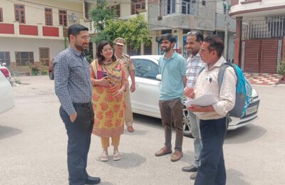 ਡਿਪਟੀ ਕਮਿਸ਼ਨਰ ਨੇ ਐਸ.ਆਈ.ਆਰ. ਤਹਿਤ ਜਲੰਧਰ ’ਚ ਚੱਲ ਰਹੇ ਘਰ-ਘਰ ਸਰਵੇਖਣ ਦਾ ਲਿਆ ਜਾਇਜ਼ਾ, ਵੱਖ-ਵੱਖ ਇਲਾਕਿਆਂ ਦਾ ਕੀਤਾ ਦੌਰਾ*