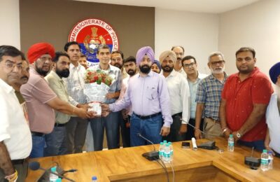 पुलिस कमिश्नर सतेंद्र सिंह से डिजिटल मीडिया संगठन के पदाधिकारियों की सौहार्दपूर्ण मुलाकात