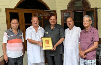 एलायंस क्लब जालंधर वेस्ट की कोर कमेटी की बैठक संपन्न, अध्यक्ष सोम दत्त टांगड़ी इंटरनेशनल पिन से सम्मानित