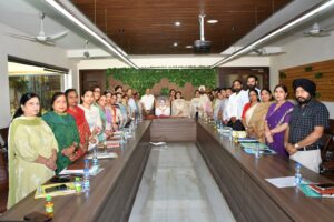 शैक्षणिक उत्कृष्टता एवं विद्यार्थियों के सर्वांगीण विकास हेतु सेंट सोल्जर ग्रुप ऑफ इंस्टीट्यूशन्स की प्रिंसिपलों एवं डायरेक्टर्स की बैठक आयोजित।