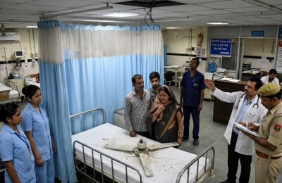 सीलिंग फैन गिरने से मरीज़ की मौत, मचा कोहराम