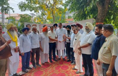 ਸਾਂਝੀ ਤਾਲਮੇਲ ਕਮੇਟੀ, ਜਲੰਧਰ ਵੱਲੋਂ ਕੈਬਨਿਟ ਮੰਤਰੀ ਮਹਿੰਦਰ ਭਗਤ ਦੇ ਘਰ ਦਾ ਘਿਰਾਓ ਕਰਕੇ ਦਿੱਤਾ ਚੇਤਾਵਨੀ ਪੱਤਰ