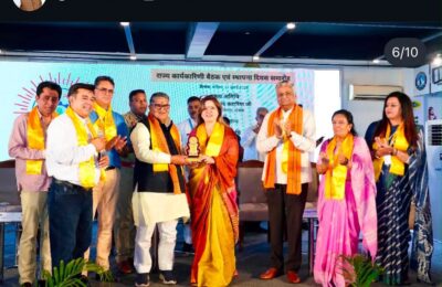 सीमा धूमल को महिला उद्यमिता सशक्तिकरण के क्षेत्र में उत्कृष्ट योगदान हेतु राज्यपाल ने किया सम्मानित