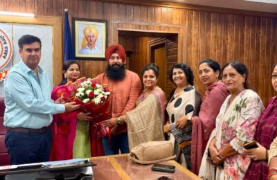 लुधियाना की मेयर प्रिंसिपल इंदरजीत कौर का जालंधर पहुंचने पर गर्मजोशी से स्वागत