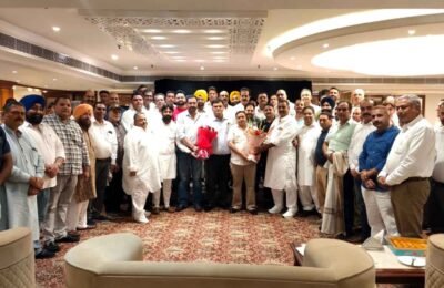 जालंधर फ्रूट मंडी एसोसिएशन का गठन: वैभव सचदेवा बने प्रधान, यशपाल बिट्टा चेयरमैन और सुखविंदर सिंह भोलू महासचिव*