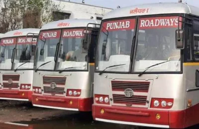 पनबस व पी.आर.टी.सी. ठेका कर्मचारी यूनियन की हड़ताल व चक्का जाम के चलते हजारों सरकारी बसों का संचालन ठप्प