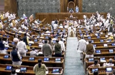 संसद में आज फिर हंगामे के आसार, केरल का नाम बदलने समेत कई अहम बिल होंगे पेश